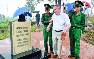 Бывшие французские солдаты возвращаются в Дьен Бьен Фу к 70-летию сражения